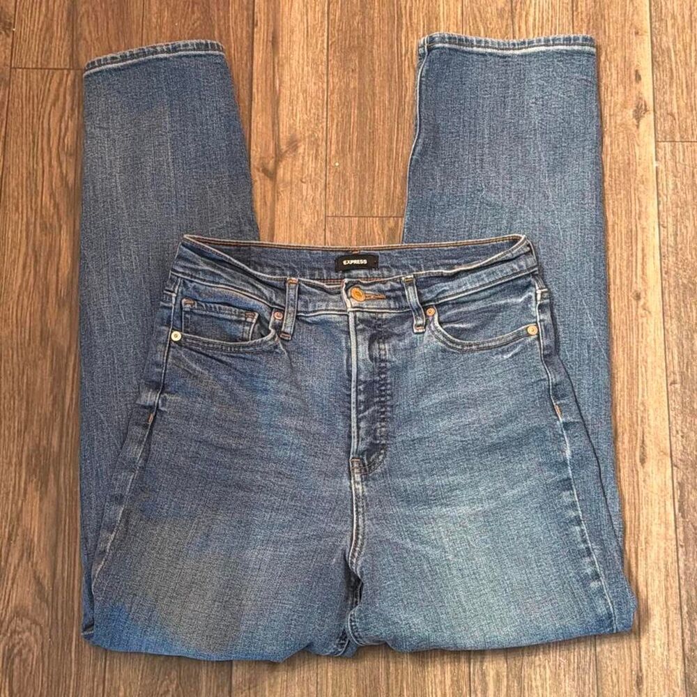 Express Women's Blue and Navy Jeans